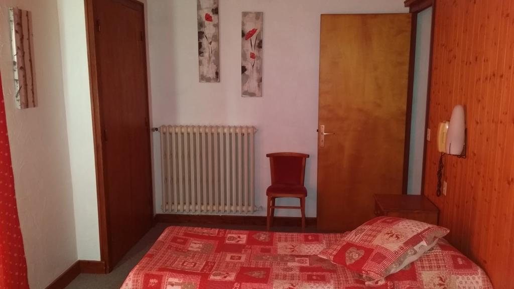 Hotel Le Tourisme Plateau dʼAssy Esterno foto